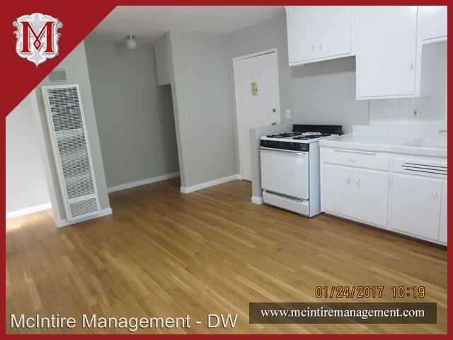 Foto del edificio - 3916-3920 Kentucky Dr