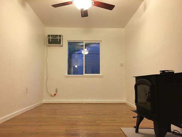 Foto del edificio - 2011 Ashton Ave