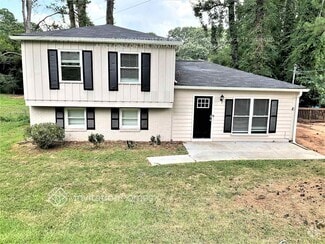 Building Photo - 3141 Flat Shoals Rd