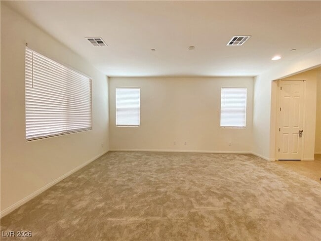 Building Photo - 362 Espressivo St