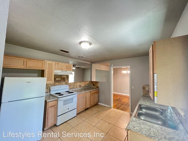 Building Photo - 4 br, 2 bath House - 937 Moravon Ave