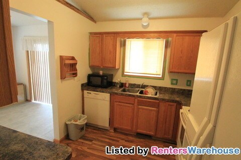 Building Photo - 30770 Reed Ave