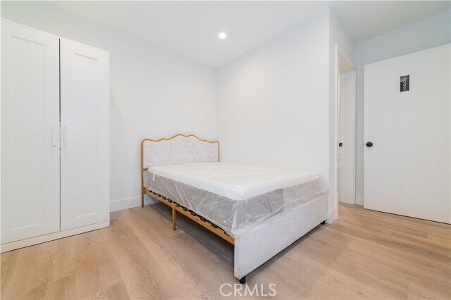 Foto del edificio - 1596 W 36th St