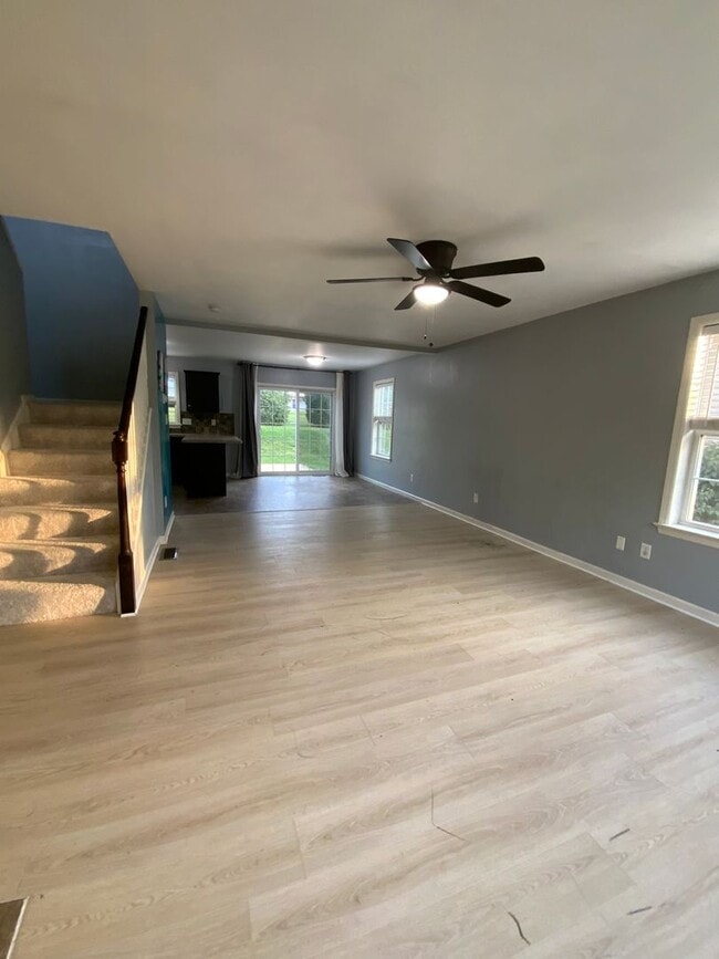 Building Photo - 282 Steepbank Road