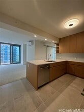 Building Photo - 1388 Kapiolani Blvd