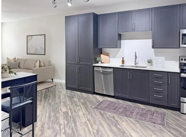 Foto del edificio - 4949 N 7th St
