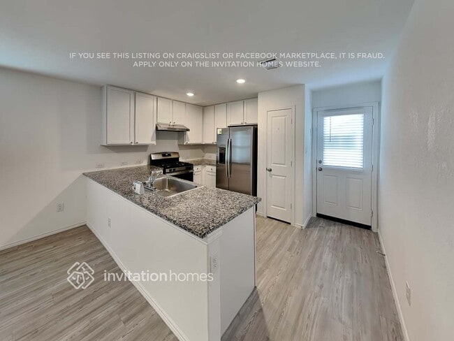 Building Photo - 4133 Waterfall Cv