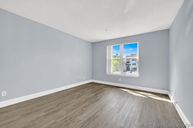Building Photo - 2301 N Congress Ave