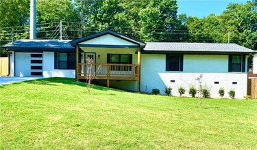 Building Photo - 3932 Cherokee Trail