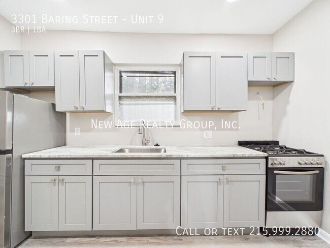 Foto del edificio - 3301 Baring St