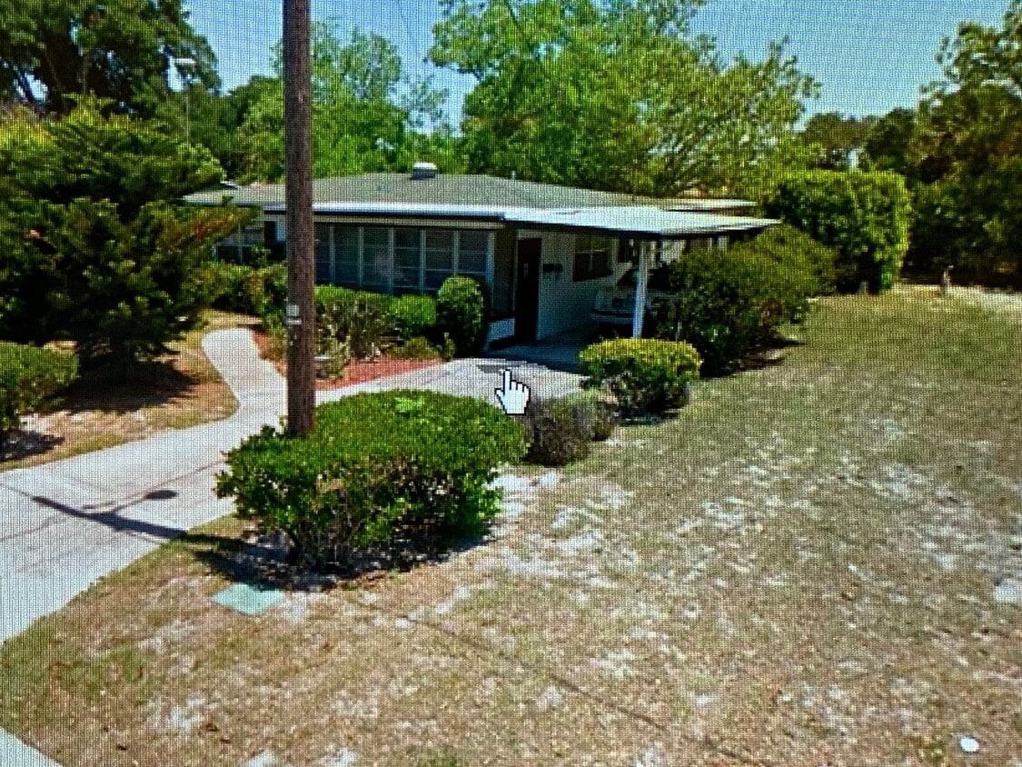 Building Photo - 2150 5th St NE