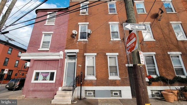 Photo - 1249 Shackamaxon Street Unit 1 REAR Apartment