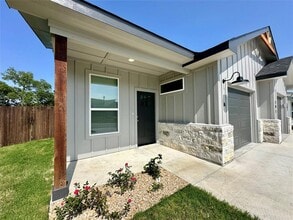 Building Photo - 101 Riptide Dr