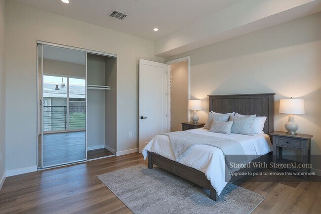 Foto del edificio - 5515 Glennie Ln