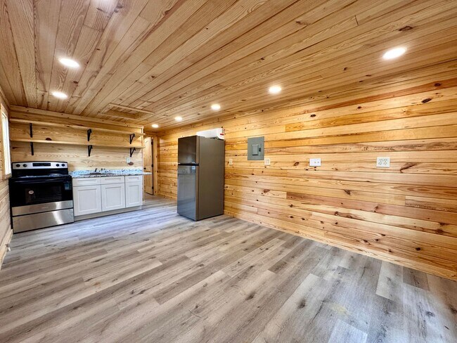 Foto del edificio - 1 Bedroom/1 Bathroom Tiny Home in Southside