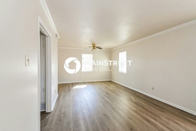 Building Photo - 4 Bedroom Pet-Friendly Home in Memphis, TN...