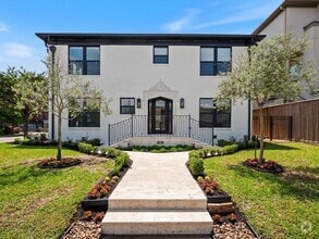 Building Photo - 1601 Bonnie Brae St