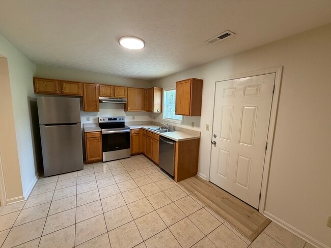 Photo - 7024 Autumn Dr (Georgetown, IN) Townhome