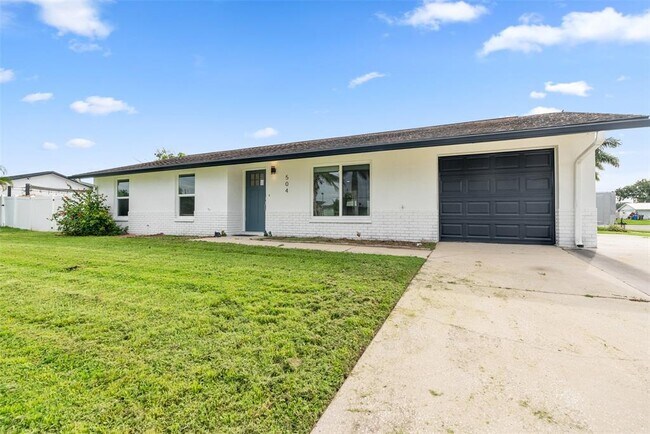 Foto del edificio - 504 Red Mangrove Ln