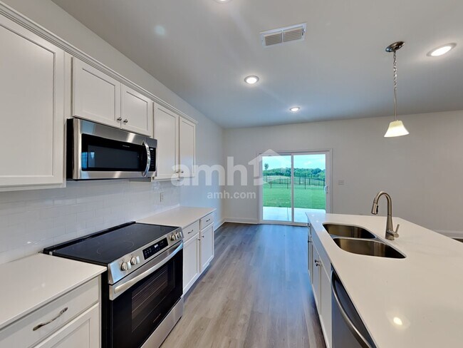 Building Photo - 201 Gershon Way