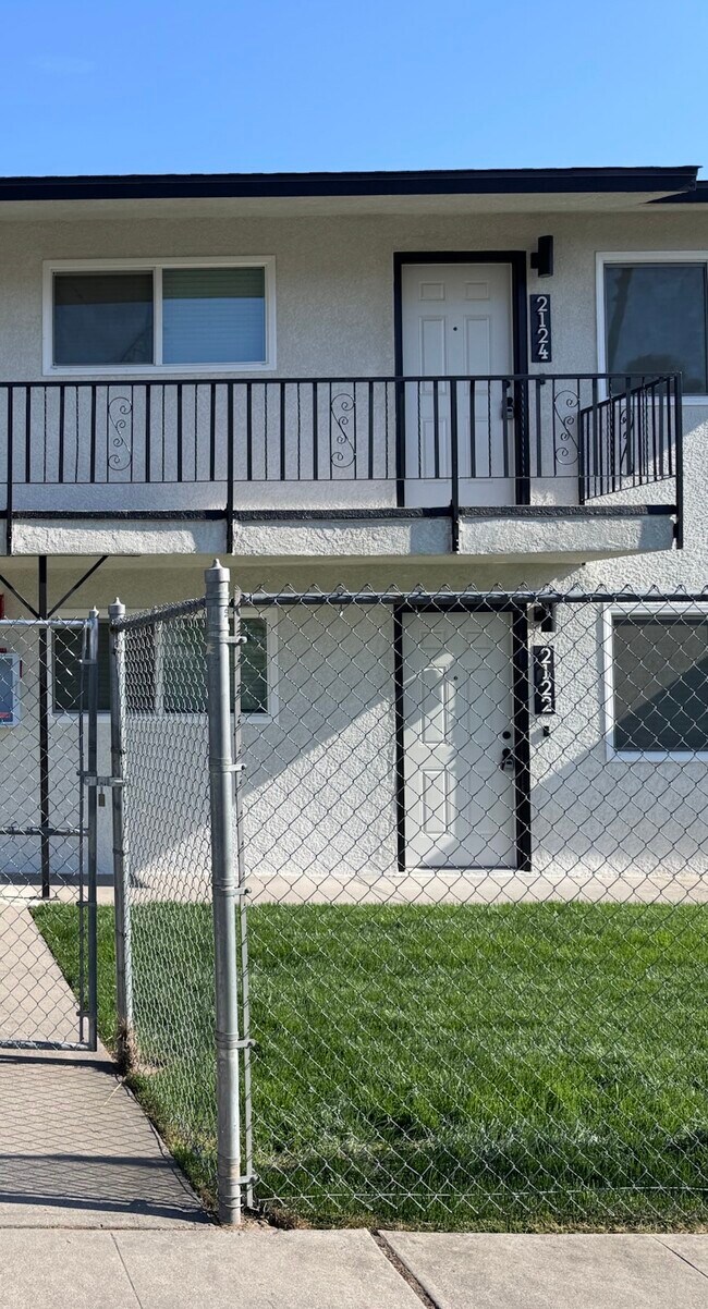 Building Photo - 2124 N Glenn Ave