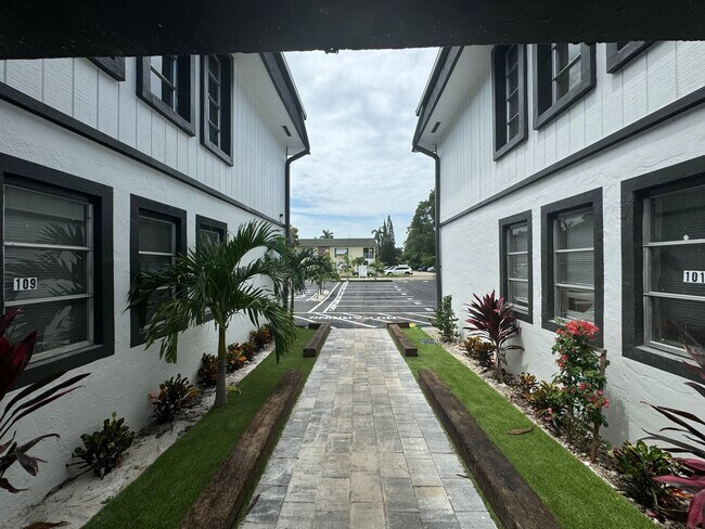 Foto del interior - Fillmore Gardens LLC
