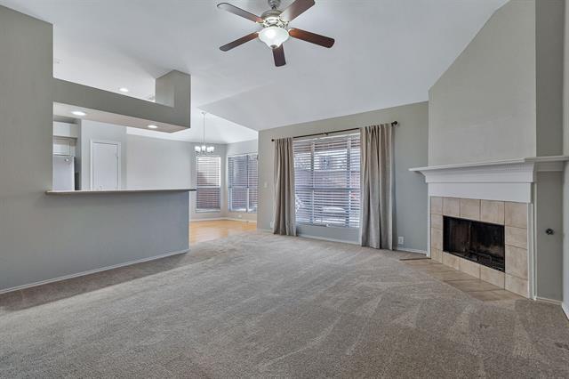 Building Photo - 2505 Woodhaven Dr