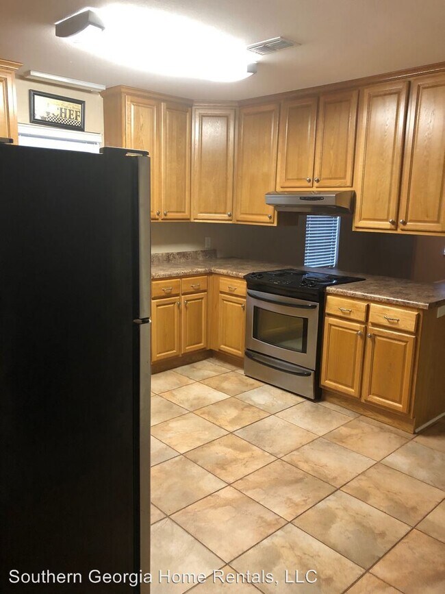 Foto del edificio - 3 br, 2 bath House - 205 Pinecrest Blvd