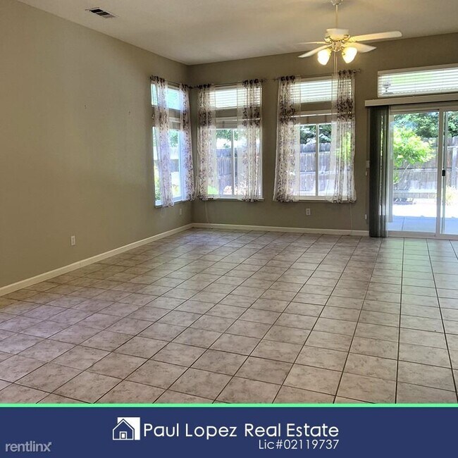 Building Photo - 3 br, 2 bath House - 857 Tannehill Drive