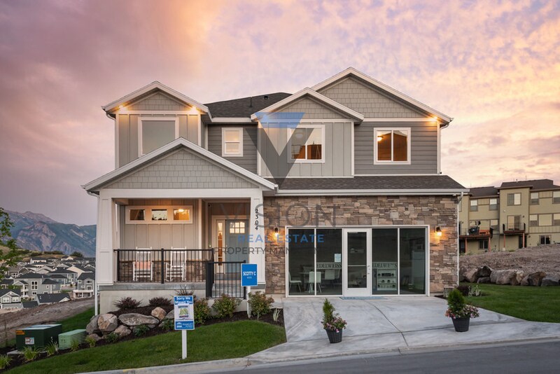 Foto principal - 2304 E Snowy Peak Dr
