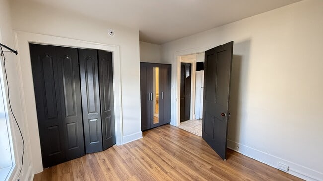 Building Photo - 73 St Paul St