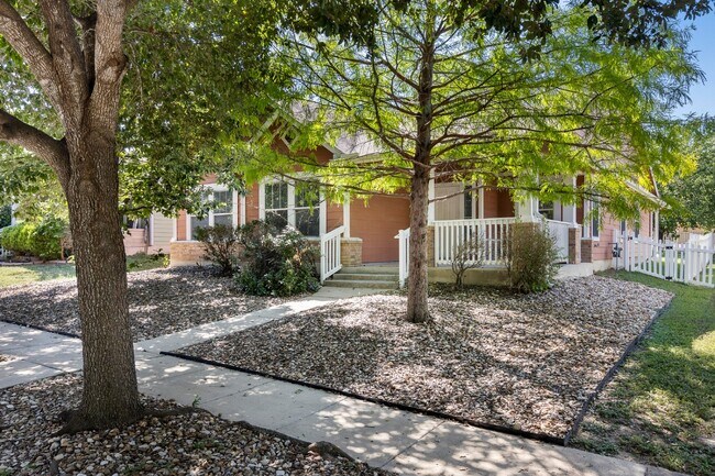 Building Photo - Nice Sized 4-Bed Home in Plum Creek