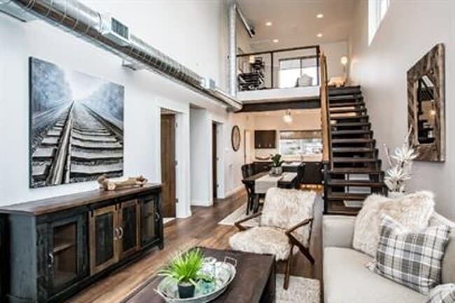 Foto del edificio - Unfurnished Whitefish Home