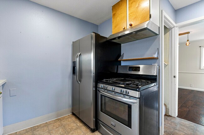 Foto del edificio - 2440 NE 122nd Ave
