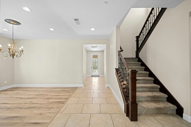 Building Photo - 44313 Marcelina Court