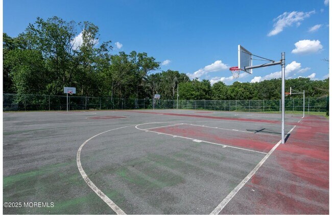 Foto del edificio - 106 Whispering Oaks Way