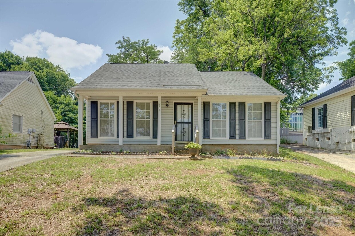 Primary Photo - 405 N Summit Ave