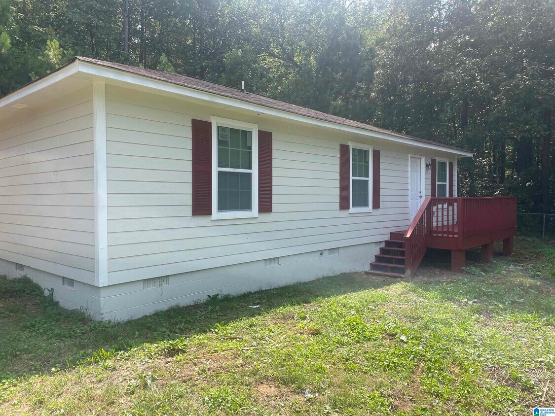 288 Smith Ln, Talladega, AL 35160 House Rental in Talladega, AL
