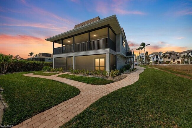 Foto del edificio - 26773 Hickory Blvd