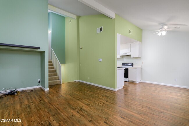 Building Photo - 1375 Ramona Dr