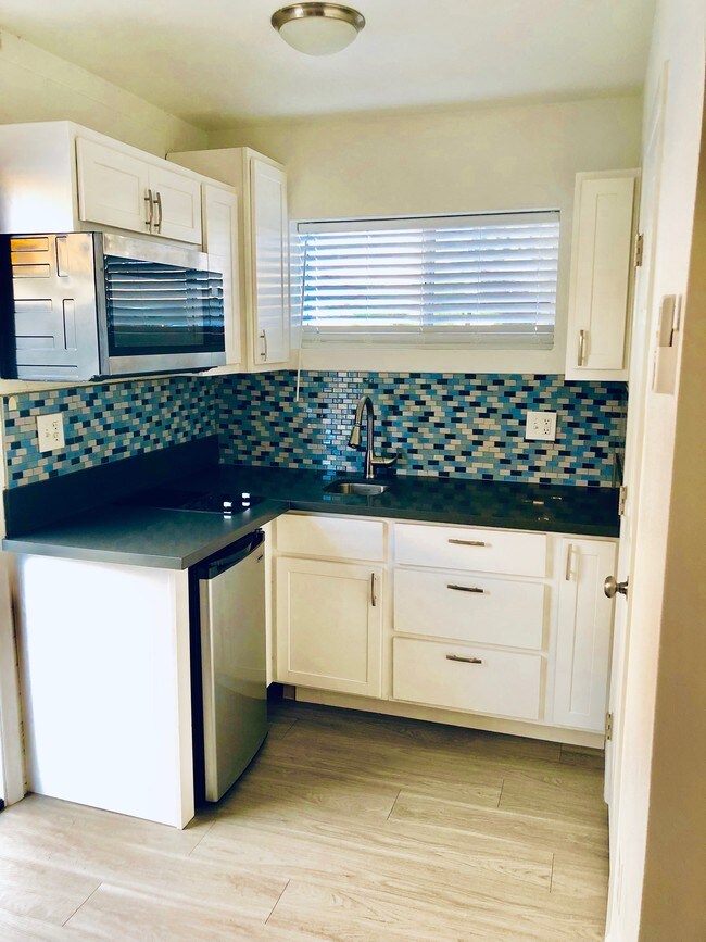 Foto del edificio - 500 E Montebello Ave