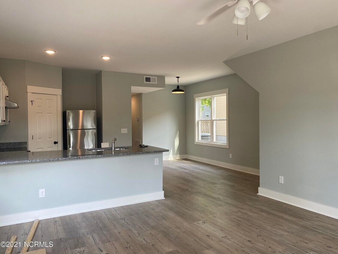 Foto principal - 1503 Stanley St