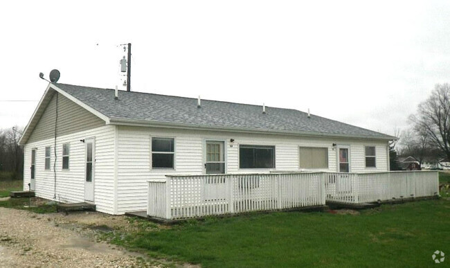 Building Photo - Green Gable Cottages