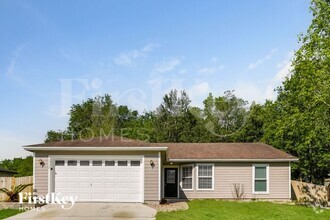 Building Photo - 1598 Twin Oak Dr W