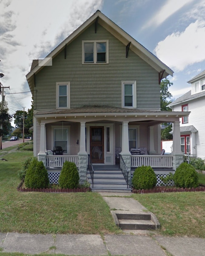 Building Photo - 91 Sturges St
