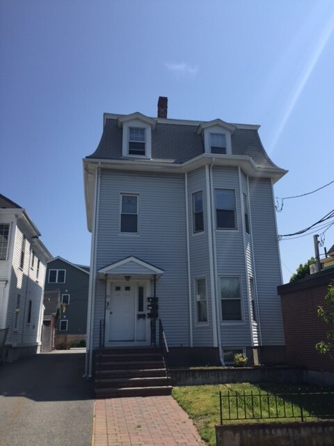 Foto del edificio - 73 Massachusetts Ave