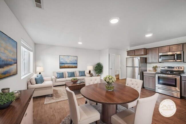 Foto del edificio - Modern 2-Story Townhomes in Eagle Mountain...