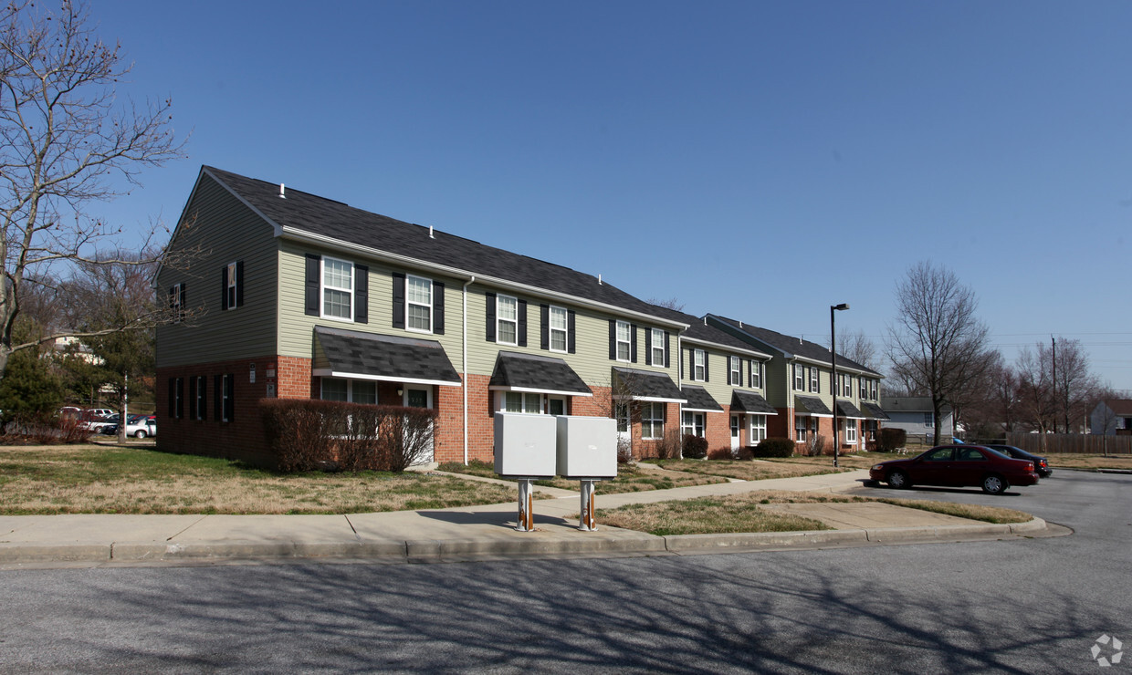 Foto principal - Alden-Berkley Townhomes