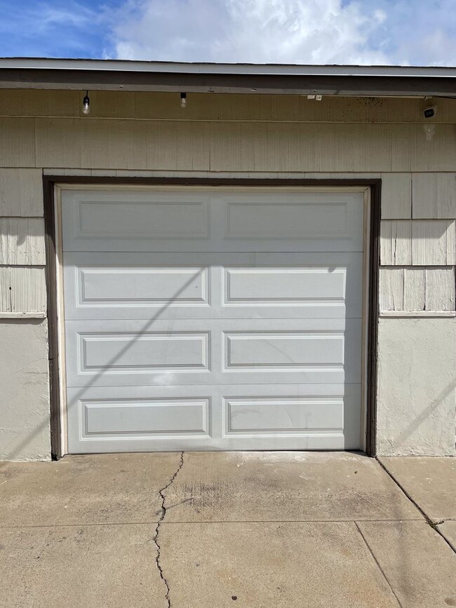 Foto del edificio - Gorgeous Home with Garage