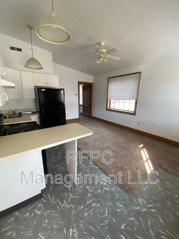 Foto del edificio - 101 N 2nd St